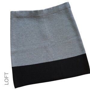 LOFT | WOOL BLEND GREY & BLACK COLOR BLOCK KNIT SKIRT ZIPPER BACK | SMALL